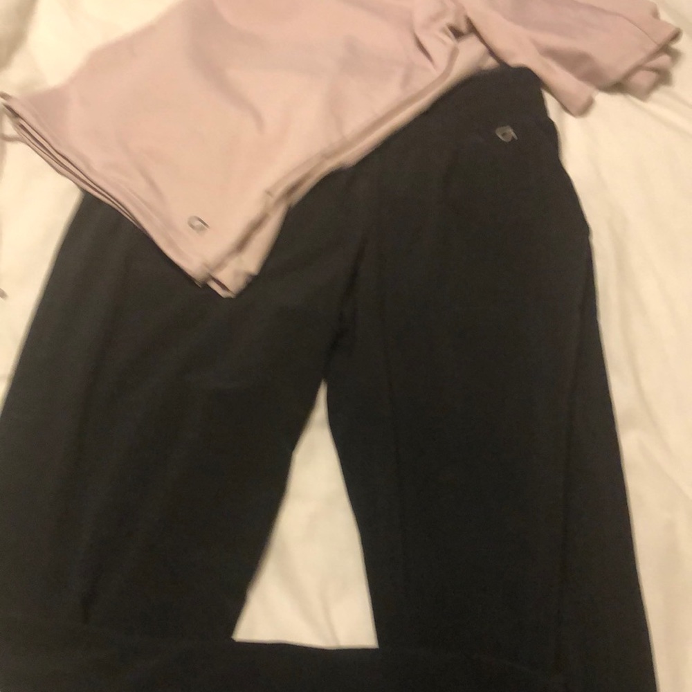 Gap Soft Lightactive Joggers/ Like New - image 4